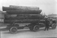 Logging truck Henry Adolphsen Port Orford