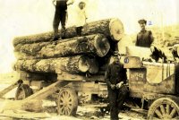 Logging truck c1915
