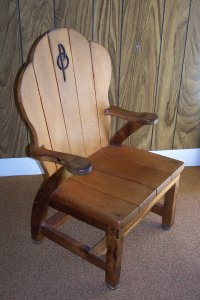 gable myrtlewood mayors chair
